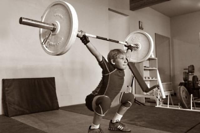 At what age can you practice strength sports?